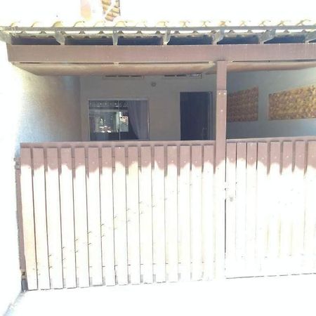 Kitnet Charmosa Villa Араял до Кабо Екстериор снимка